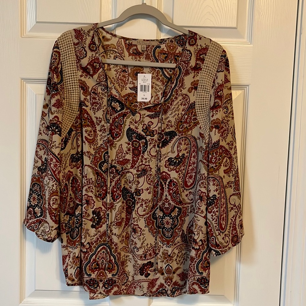 NWT My Danielle Flowy Blouse Size Large